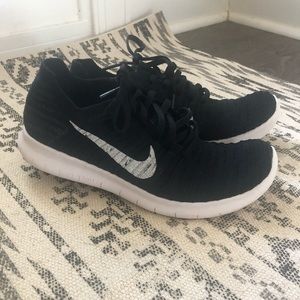 Nike Free Flyknit